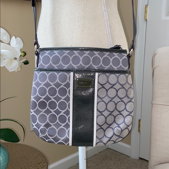 Cute Nine West crossbody bag